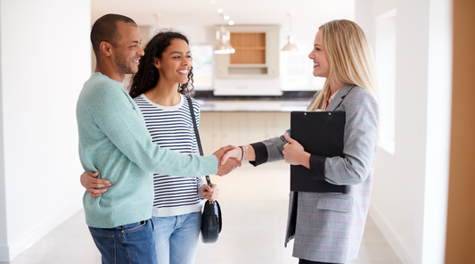 Best Closing Gifts for Realtors: Custom Metal Wall Decor Ideas