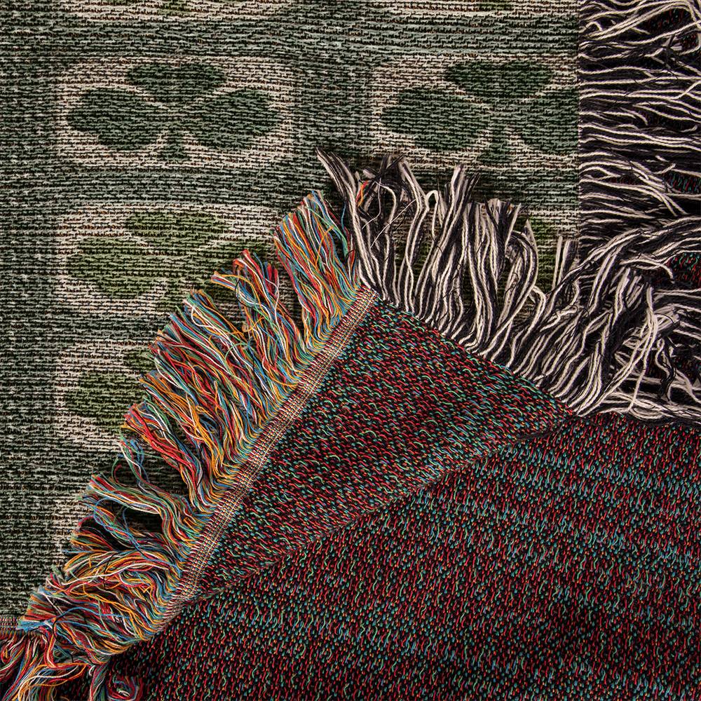 Irish Shamrock Woven Blanket Keepsake Gift – 100% Cotton Celtic Home Decor