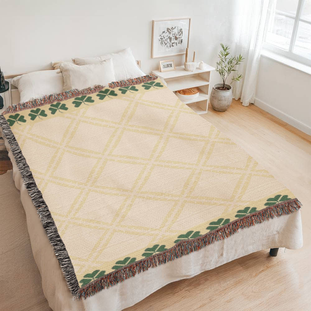 Irish Shamrock Woven Blanket Keepsake Gift – 100% Cotton Celtic Home Decor, Cozy St Patrick’s Day Tapestry